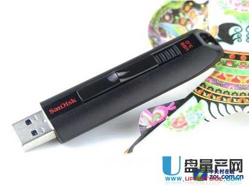 高速USB3.0 京东低价预订闪迪CZ80优盘 