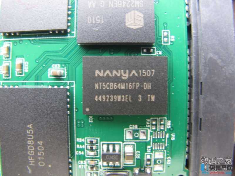 金胜K300-128G SSD固态硬盘怎么样拆机测试