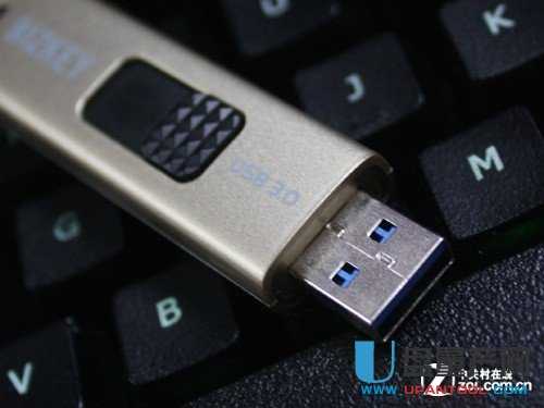 你在乎什么？2款京东USB3.0新品U盘PK 